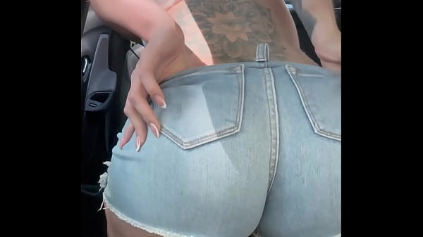 Image I ask the Uber to spank my buttocks to record a video