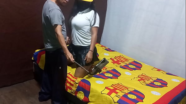 Image ENCONTRE A MI MADRASTRA GRABANDOSE  EROTICAMENTE EN MI DEPARTAMENTO, LUEGO ME PIDIO AYUDA PARA COMPLETAR EL VIDEO!! PORNO REAL CASERO. 1