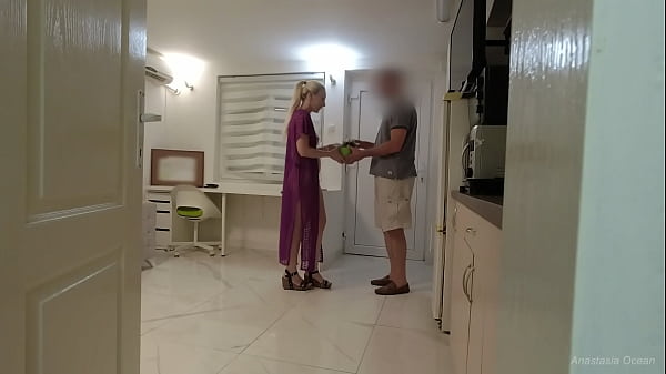 Image Cute delivery guy came back with flowers and I gave him a blowjob.