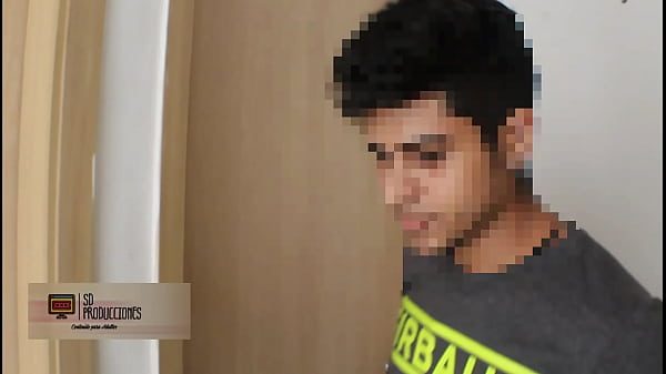 Image Padrastro me folla el co&ntilde_o despues de descubrir que escapo de mi casa cuando el trabaja HISTORIA COMPLETA