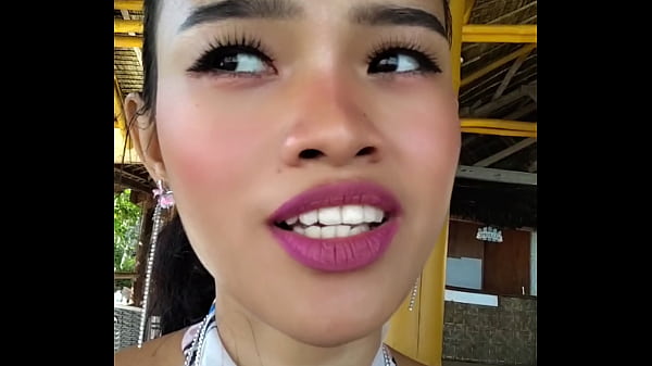 Image Beauty speech and showing off huge &quot_dead dick&quot_ style dildo
