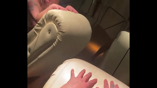 Image me chupa bien rico la pussy y me da sin parar