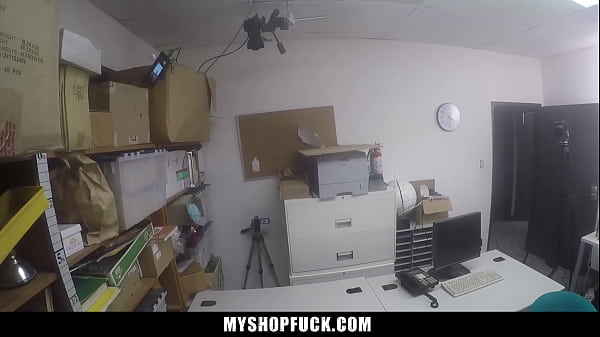 Image Brat Teen Denies of Shoplifting but The Guard Ahs Video Evidence of Her Crime - Myshopfuck