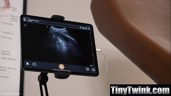 Image Tiny Twink Had Warmed up Considerably in The Good Doctor&rsquo_s Hands - Tinytwink