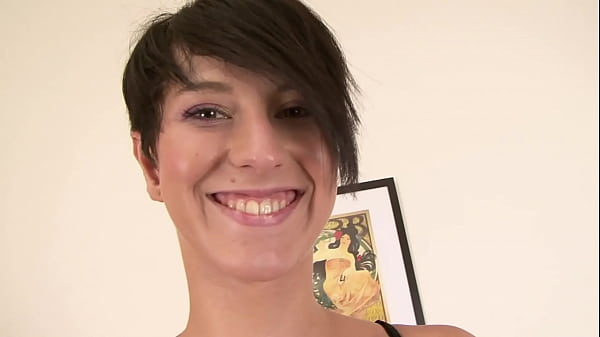 Image Short haired brunette fuck by black cock