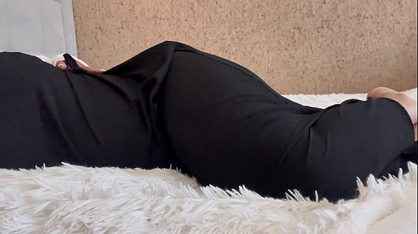 Image Arab teen without panties
