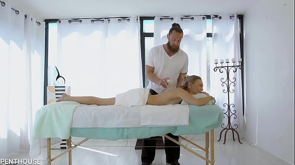 Image PenthouseGold.com - Naughty Nympho Chloe Temple Tempts Masseuse Into Drilling Her Pussy