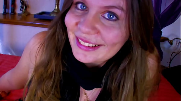 Image MOANING AMATEUR HOMEPORN CHICK