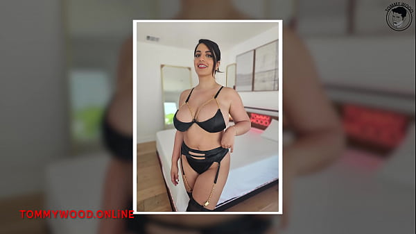 Image Curvy Arabic Pornstar Sarah Arabic Getting Fucked by Huge White Cock