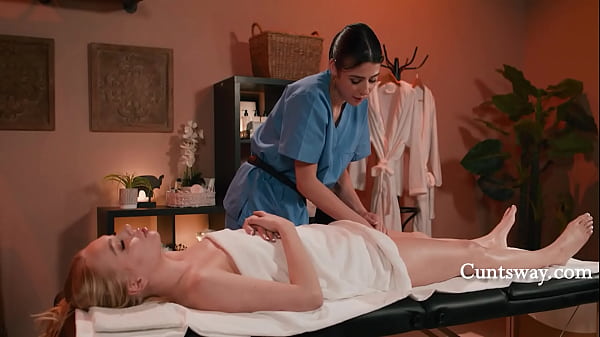 Image Oiled Desires (Intimate Healing) - Kylie Rocket, Braylin Bailey
