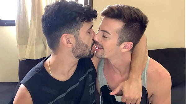 Image MARCOS GOIANO FODENDO COM O RABUDO CHRISTIAN HUPPER