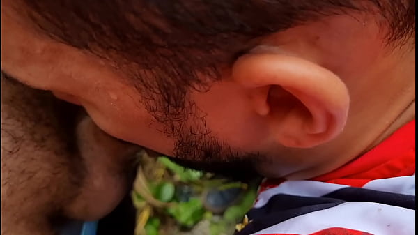 Image INVAS&Atilde_O ORAL E ANAL ENTRE MACHOS DEPOIS DO FUTEBOL.