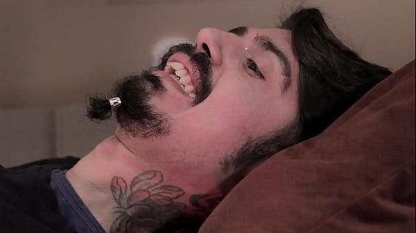Image Scena di sesso tra Emanuele Mima e Nemesi dalla clip IL DISABILE INSICURO E L'ASSISTENTE PROCELLONA