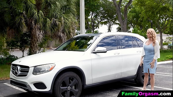 Image FamilyOrgasm - Teen Introduced to her Uncle after the Car Broke