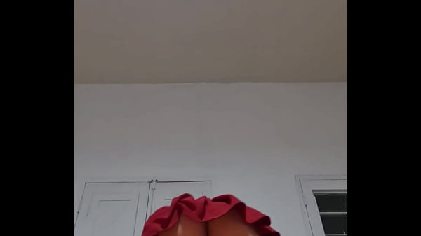 Image hermanastra mamadora tiene un co&ntilde_o muy mojado y apretado