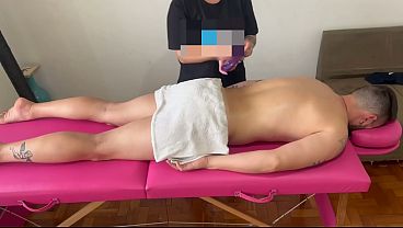 Image Massagem relaxante com gozada na boca