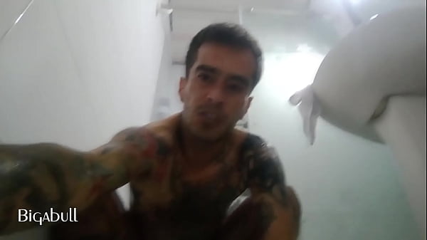 Image Ba&ntilde_andome bien caliente el chimbo