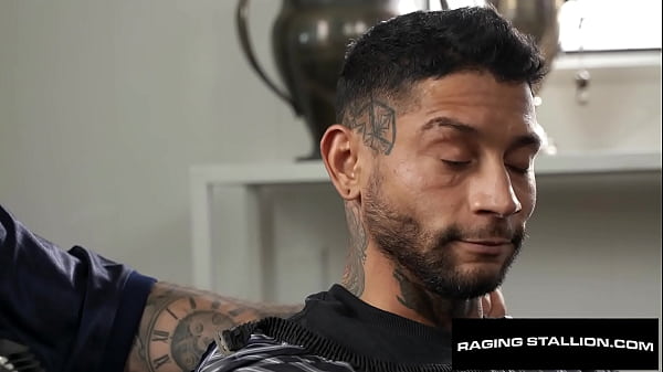 Image Horny Barber Smashes Tatted Client - Drew Valentino, Andre Bedford - RagingStallion