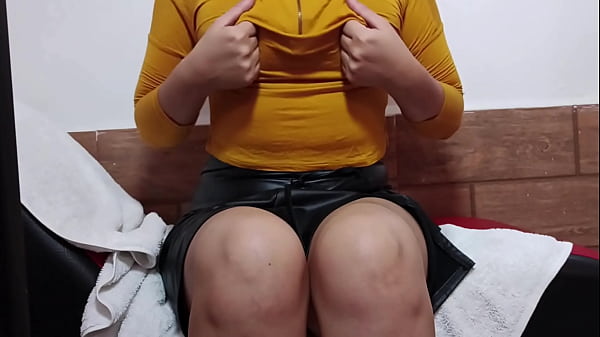 Image Elena doesn't realize that you can see her pussy under her skirt good masturbation