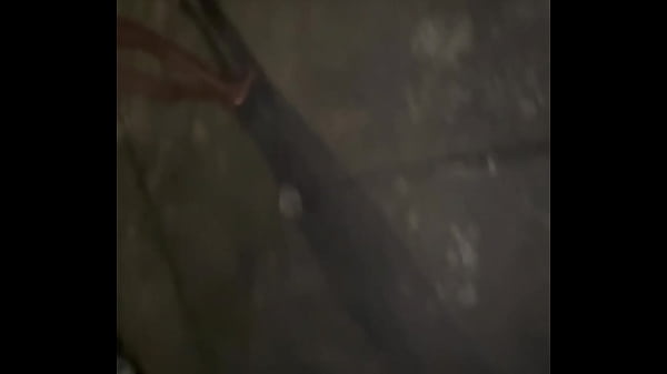 Image Depois de uma resenha fiquei animadinha e pedi pros meus amigos pararem o carro pra fuder com eles na rua sem camisinha, sem ligar pras pessoas que estavam passando e olhando.