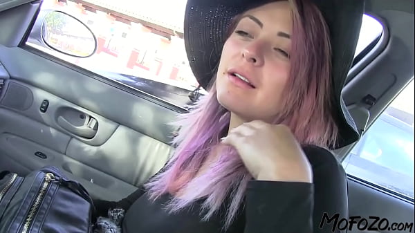 Image MOFOZO.com - Horny Slut Is Sucking Dick Through A Hole