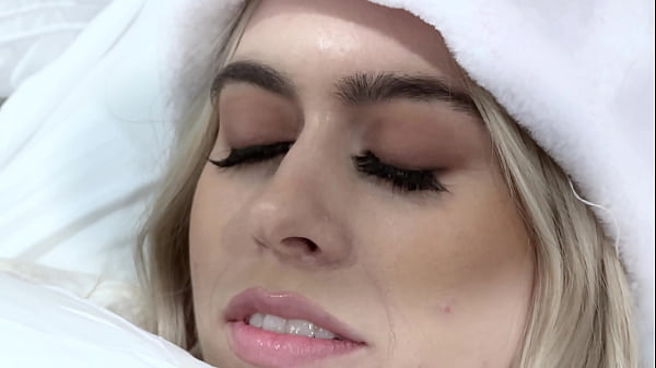 Image PornDudeCasting Presents: Jill Kassidy's Horny Holiday Fun