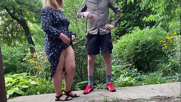 Image Mother-in-law never refuses me the pleasure of holding my dick