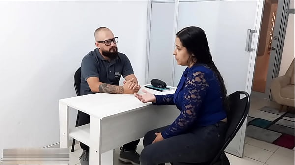 Image Llegando un buen trato con el director del colegio de mi hijastra, hice que me follara a cambio que no la echara del colegio - Porno en Espa&ntilde_ol