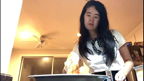 Image Chinese teen Alexandria and her sexy promos