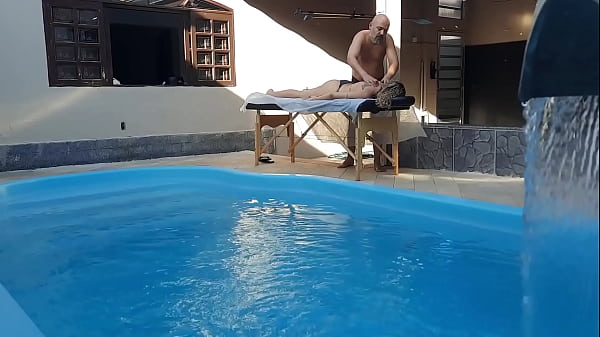 Image Massage in the pool. The therapist couldn't hold back and made her cum in his mouth.