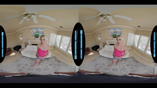 Image LETHALHARDCOREVR You Can't Resist Your Stepbae's Petite College Friend KELSEY KANE