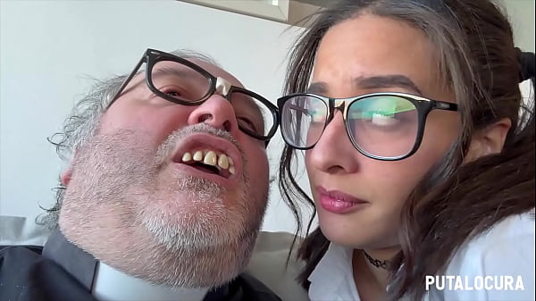Image PutaLocura - La jovencita Alice Biancci recibe un correctivo muy guarro del Padre Dami&aacute_n