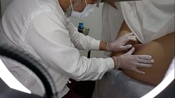 Image Gynecologist can't resist and ends up having sex with patient during exam