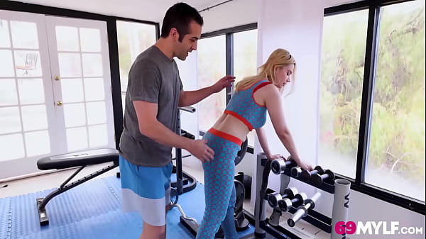 Image Angelica Coralvine Focus on Herself and Work on Getting Her Hot Body Back