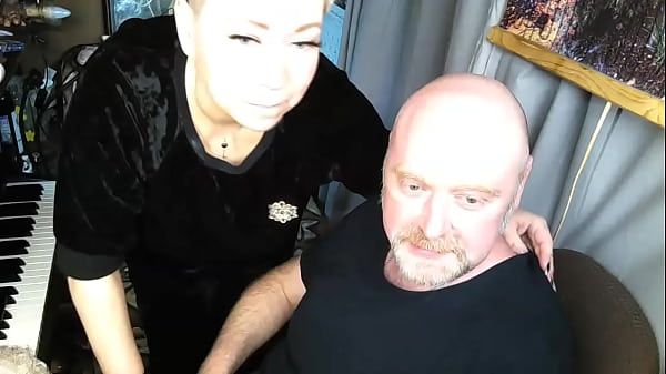 Image The fun of a mature married couple on the cramped balcony of a Moscow apartment-4...