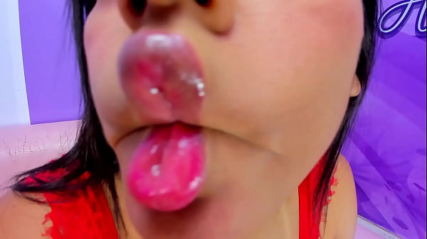Image Colombian Sucking Cock - POV Blowjobs