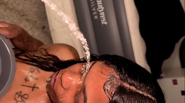 Image Daddy&rsquo_s good little b!tch does it all of@dirtymoufpiece