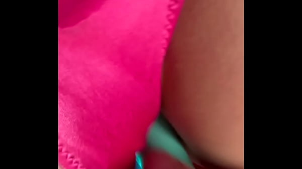Image Squirt anal, latina culona.