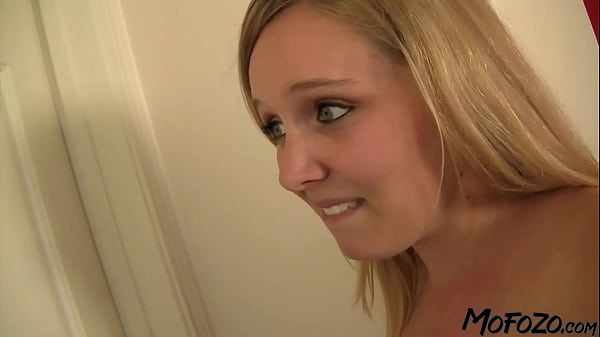 Image MOFOZO.com - Blonde Amateur From New York Enjoys Sucking A Big Dick