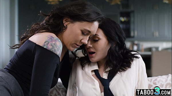 Image Lesbian MILF Sinn Sage got the waitress Charlotte Sins wet pussy as dessert