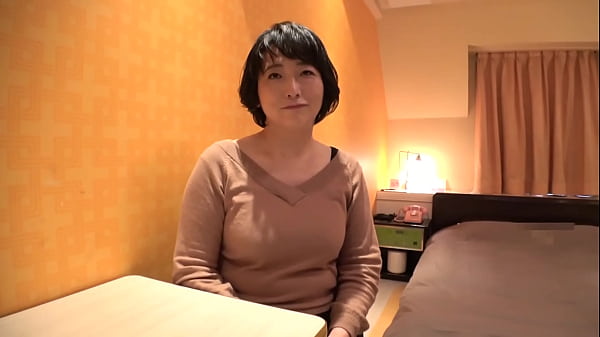Image Treasured footage of pregnant Japanese MILF in hotel
