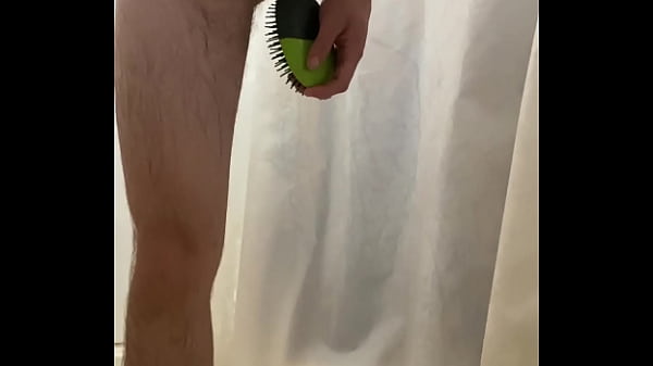 Image Teen with comb