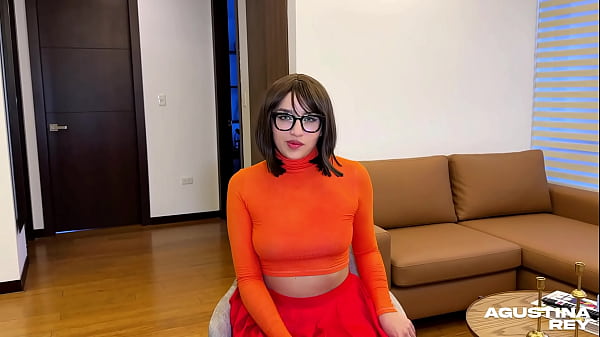 Image Velma Denkley resuelve un misterio con el ojete abierto y corrido