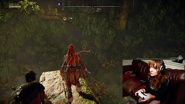 Image Gamer Sluts Forgets Cam is Still On