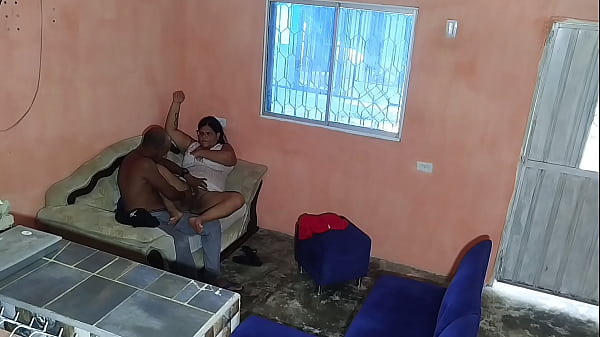 Image Mi vecino viene a la casa a tomar caf&eacute_ y termina llen&aacute_ndome de leche.Que polla tan grande tiene