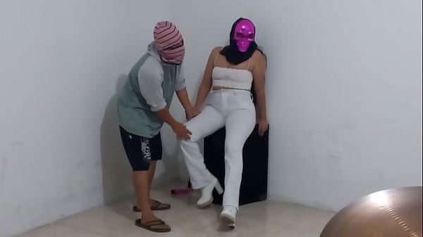 Image FANTASIA DE MI MUJER!! LA ZORRA ME DIJO QUE DESEABA TENER SEXO CON MI COMPA&Ntilde_ERO DE TRABAJO Y QUE YO LA OBSERVARA MIENTRAS FOLLABA. TRIO REAL CASERO