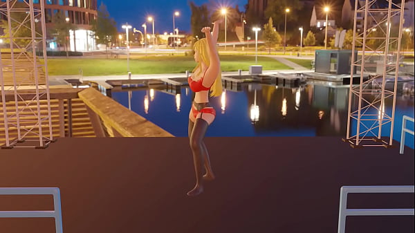Image Lulu erotic dance on stage