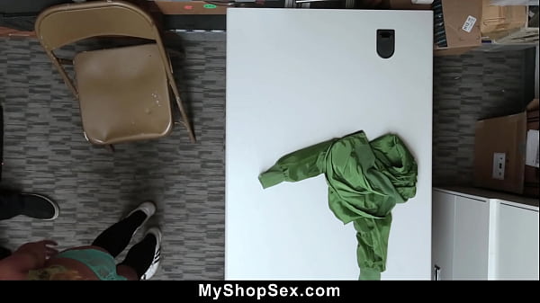 Image Thieving Suspect Is Cooperative with The Mall Officer's Procedures - Myshopsex