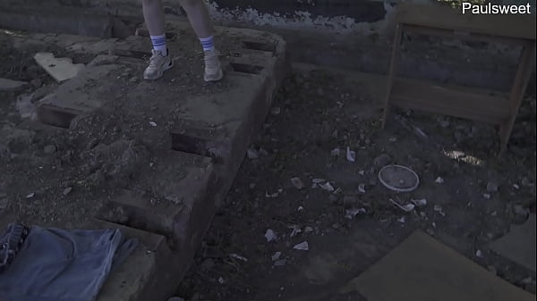 Image Dancing and Russian pegging in the heat