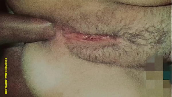 Image Le pago al taxi de Uber el viaje con una mamada, me calienta y dejo que me d&eacute_ anal